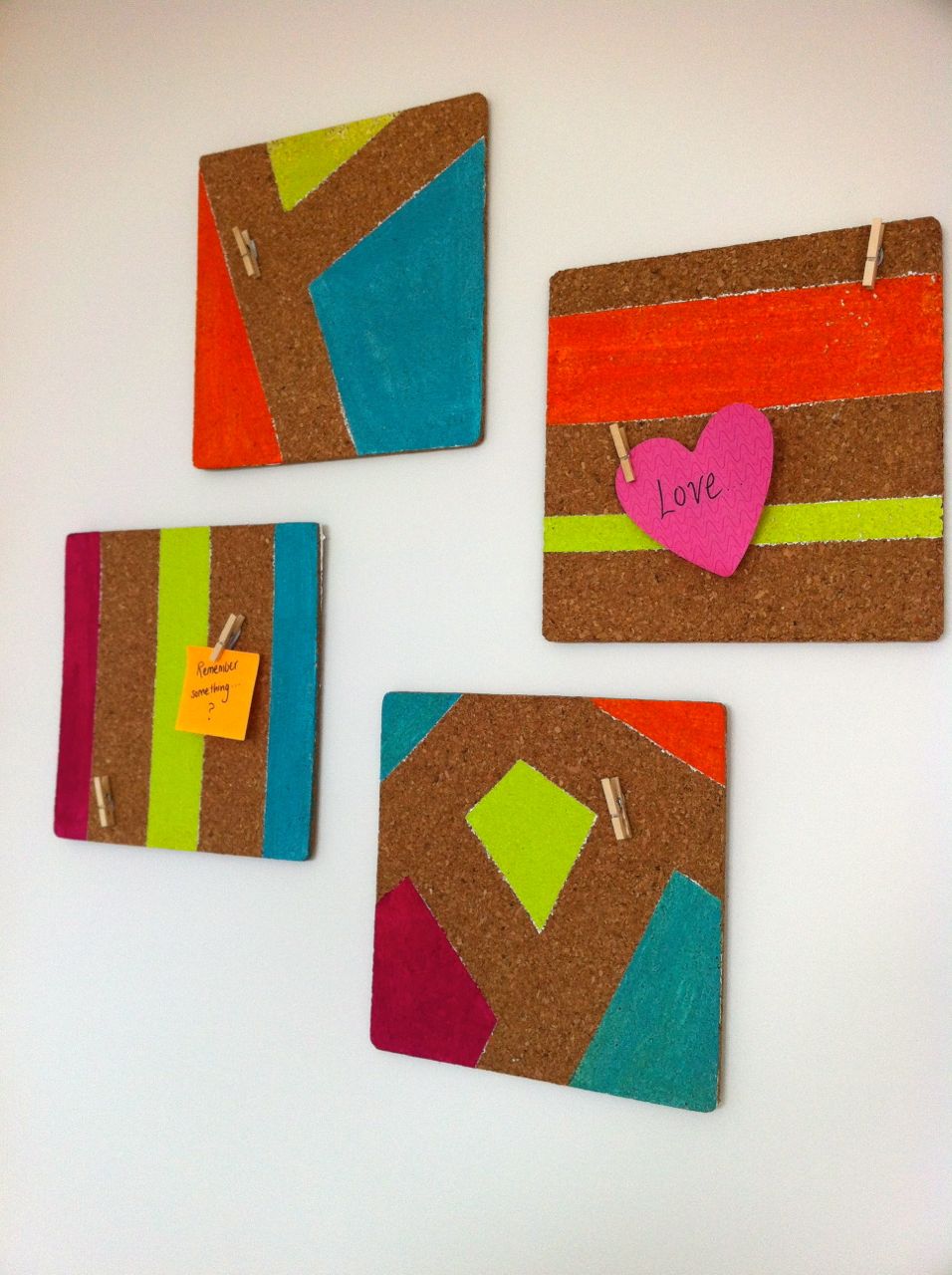 love jc DIY Cork Board Painting