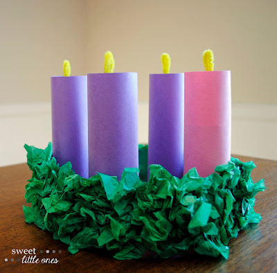 Family Advent Wreath Craft - Celebrate and prepare for Advent and Christmas together as a family by making this fun craft with your kids (complete with retractable flames!).  Links to daily prayers and devotions included! - www.sweetlittleonesblog.com