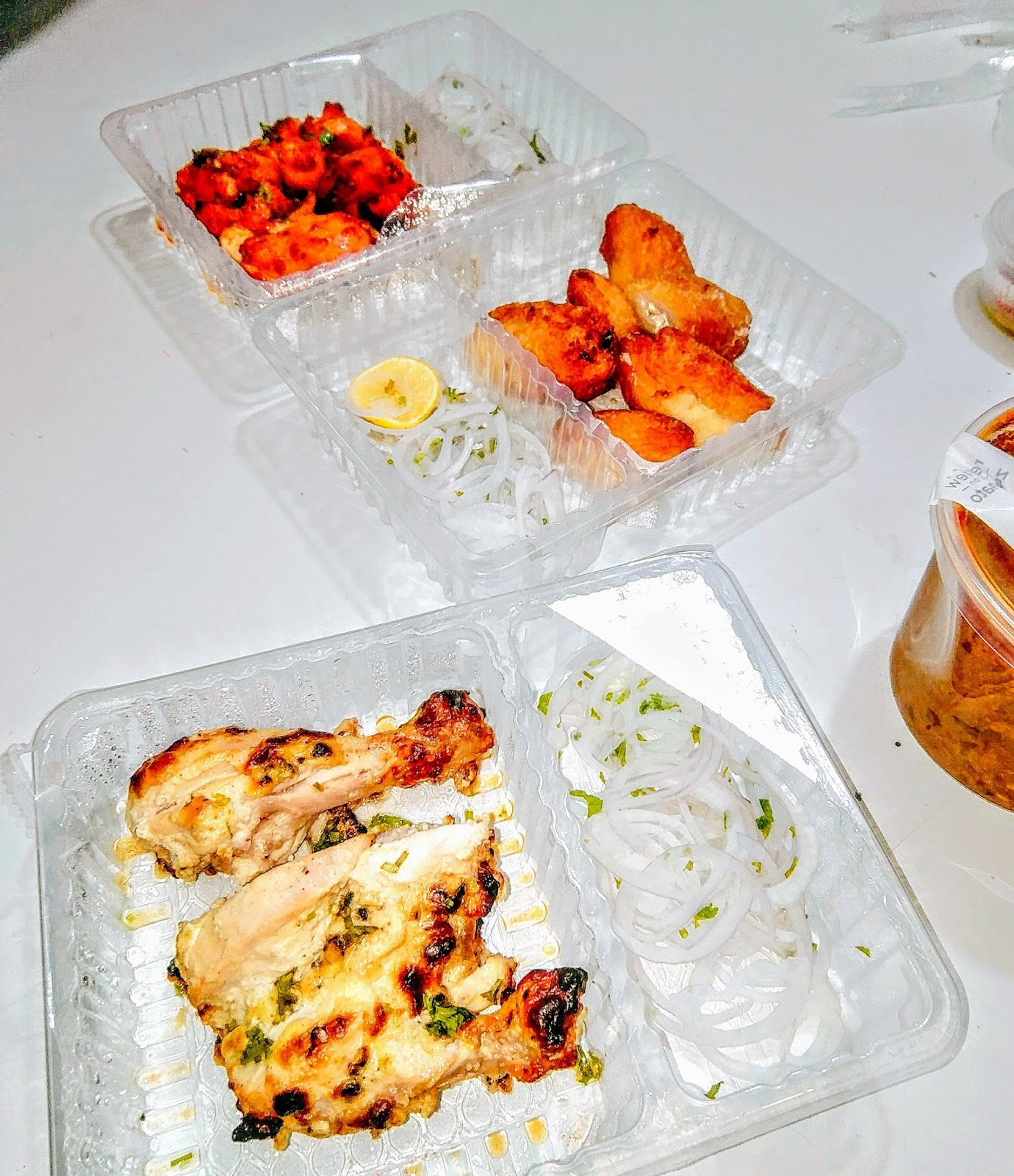 Traveller's Delicious Life Nihayati Bhukkad North Indian food delivery