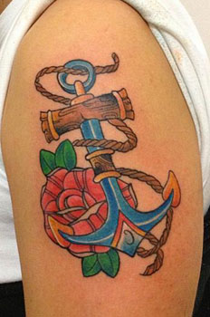 Agganciare tatuaggi