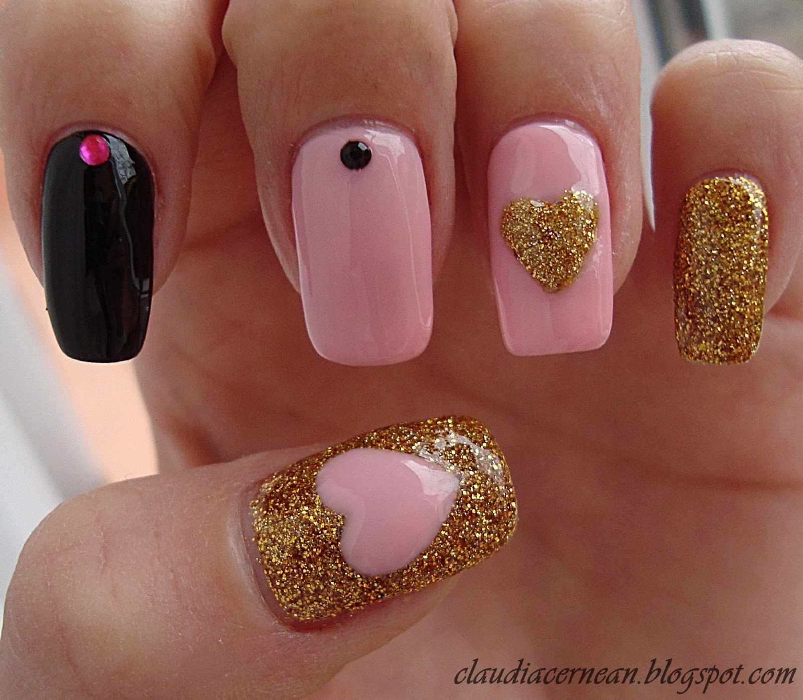 Nails Art Tutorials Unghii Roz cu Auriu Pink and Gold Nails