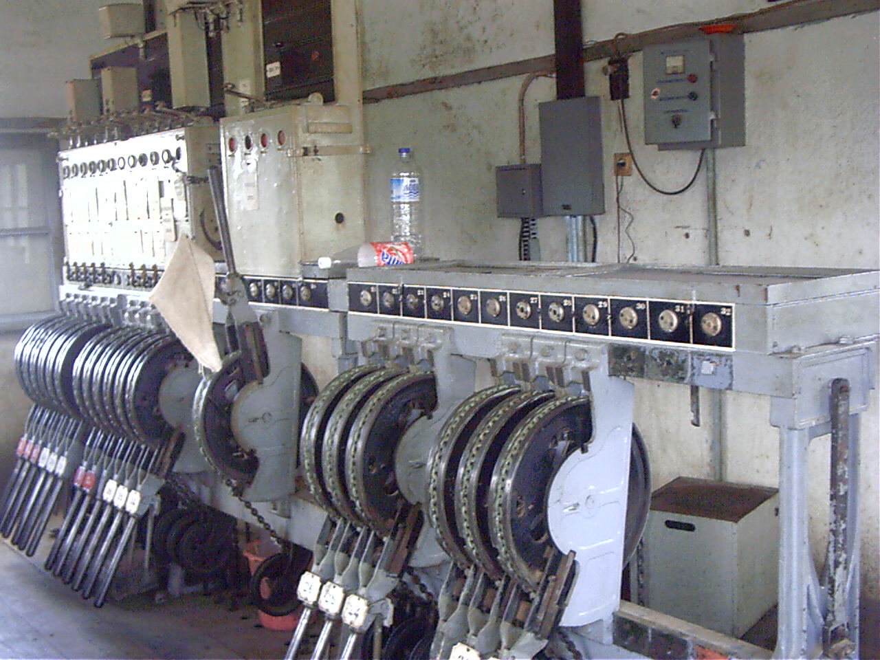 Dunia Kereta Interlocking Railway and Electrical