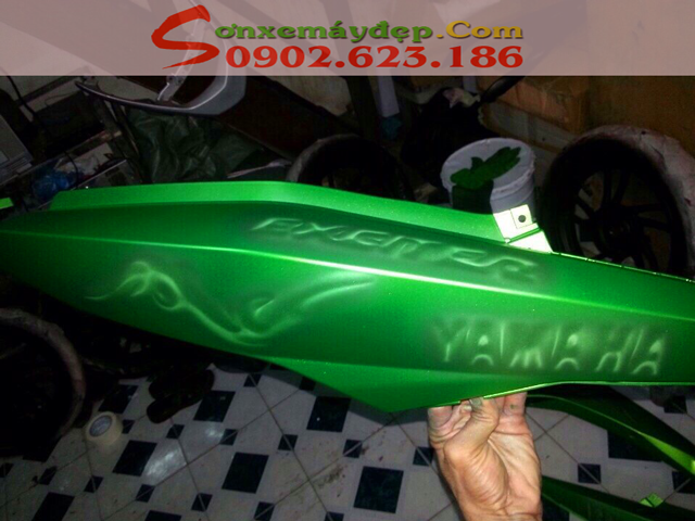 Sơn tem 3D xe Exciter 150 màu xanh Z1000