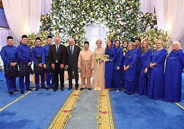 Gambar perkahwinan Tengku Mahkota Kelantan Gambar perkahwinan Tengku Mahkota Kelantan