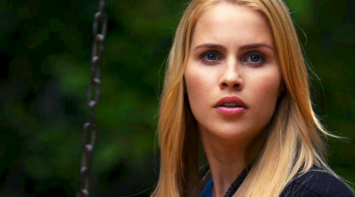 The Originals - Season 2 - EP on Rebekah's Midseason Finale Twist