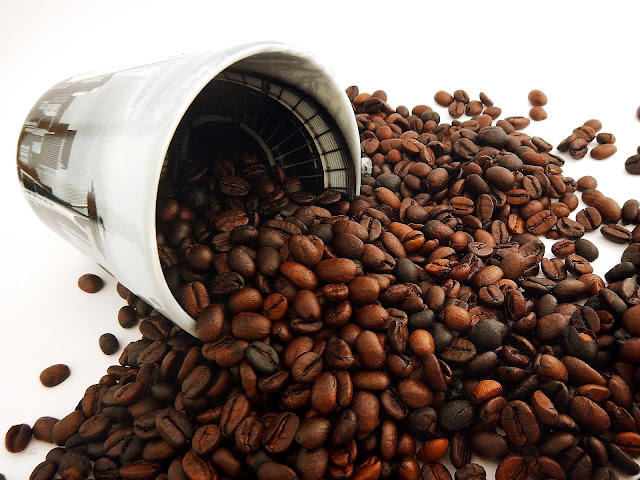 Benefits of drinking coffee before exercise coffee before gym good or bad, how long before workout should i drink coffee, coffee before workout bodybuilding, how much coffee before workout, coffee after exercise, is it bad to drink coffee before working out, pre workout coffee recipe, when to drink coffee before workout.