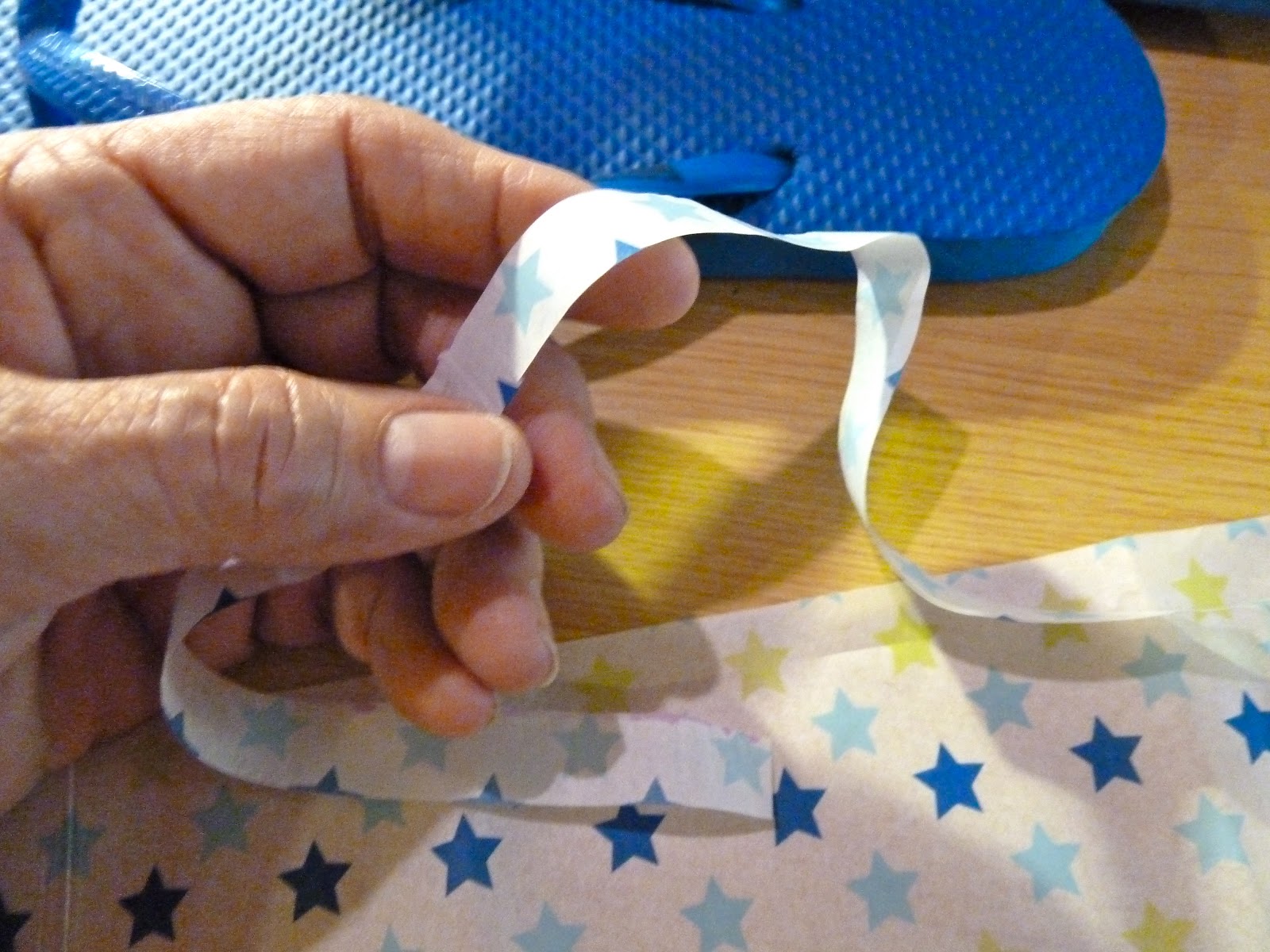 Make it easy crafts: Personalize your flip-flops