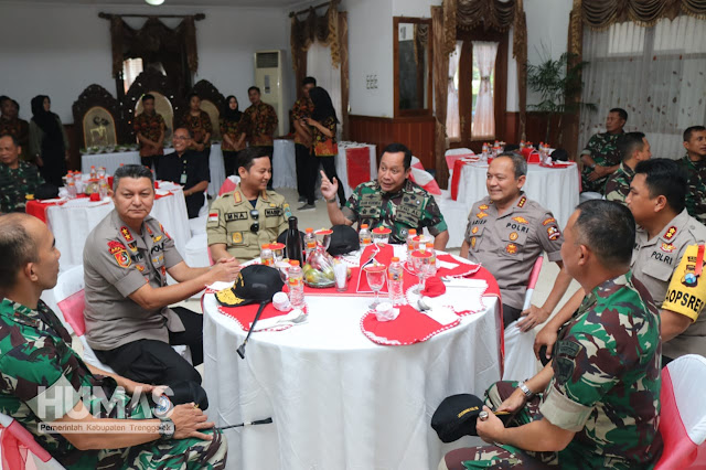 Kepincut Ayam Lodho, Laksdya TNI Aan Kurnia: Enak dan Wajib Dipromosikan Keluar