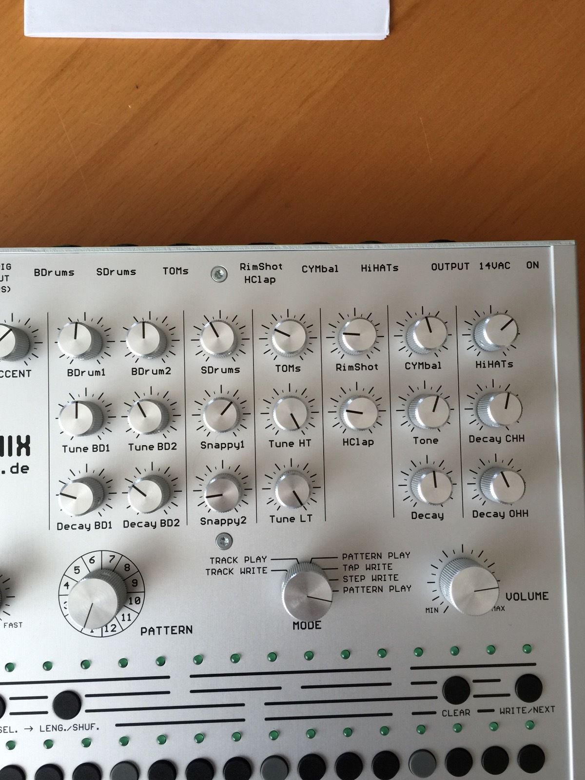 MATRIXSYNTH Acidlab Drumatix Analog Drum Machine Synth TR606 Clone