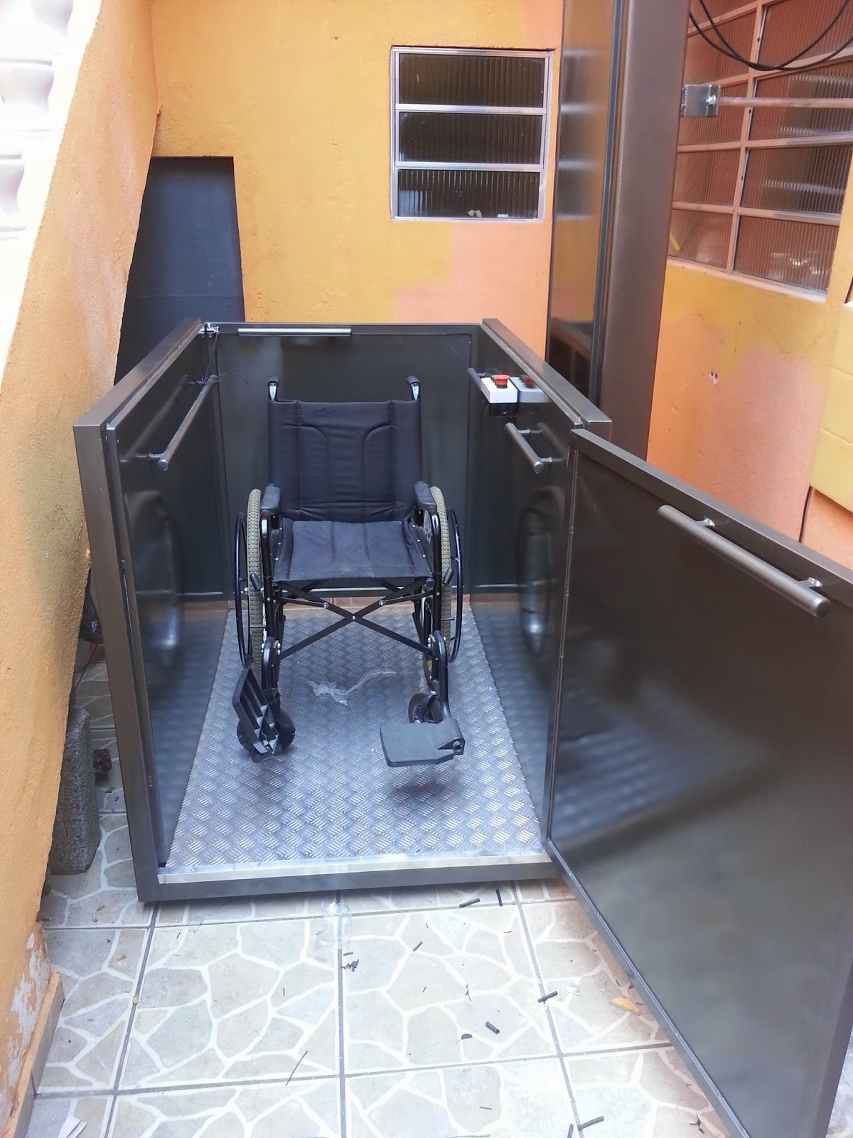Elevadores para casa Cadeirantes Life