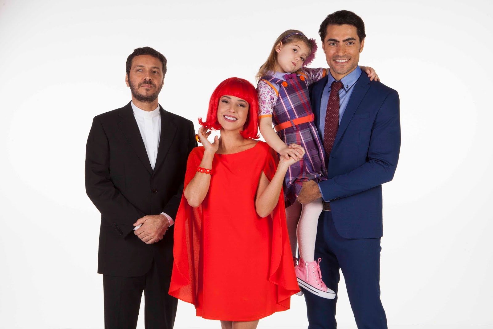 Carinha de Anjo Celso Portiolli recebe o elenco de “Carinha de Anjo” no “Domingo Legal” Carinha de Anjo Celso Portiolli recebe o elenco de “Carinha de Anjo” no “Domingo Legal”