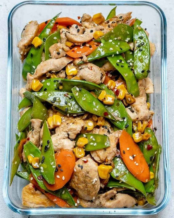 Super-Easy Chicken Stir Fry Recipe For Clean Eating