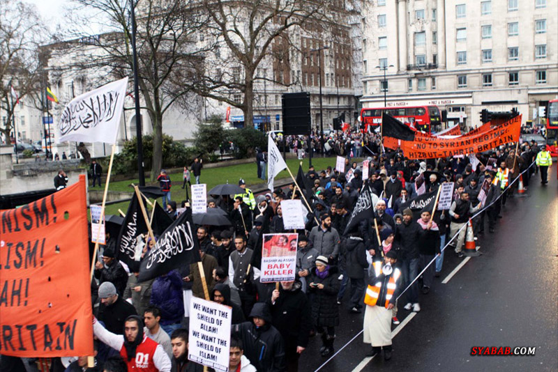Muslim di Inggris Dukung Revolusi Rusia  Dakwah Syariah
