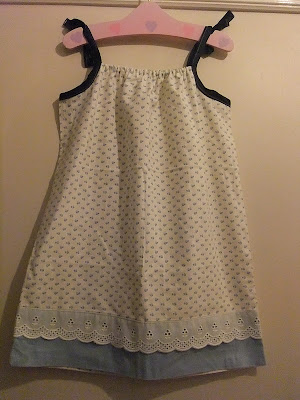 Sew Scrumptious: Things about dresses