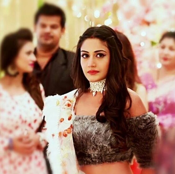 anika kurti design in ishqbaaz