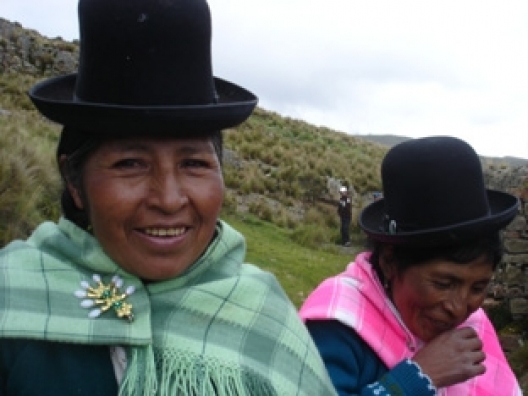 mujeres+bolivianas.jpg