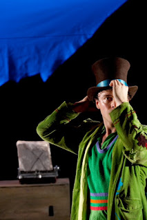 Matthew Sharp as the Pied Piper at Opera North