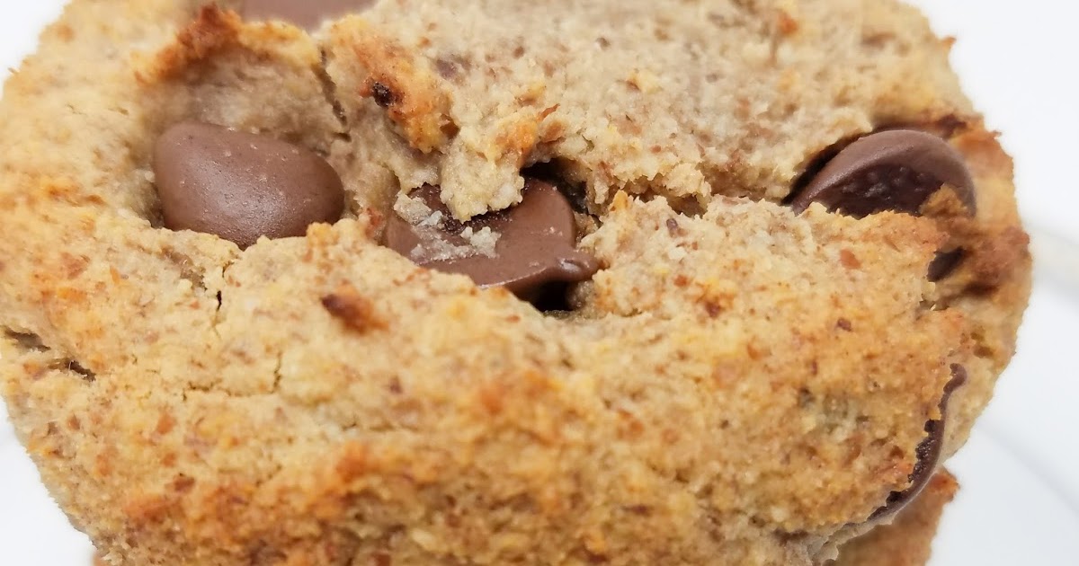 Halah Bakes Chocolate Chip Almond Flour Cookies (Vegan, Gluten Free