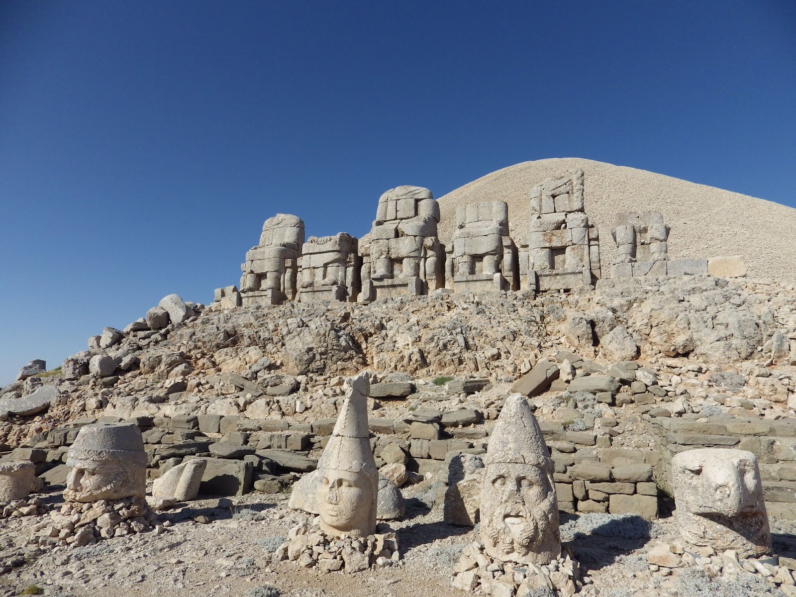 Mount Nemrut The Resting Place Of A God Far Flung Places