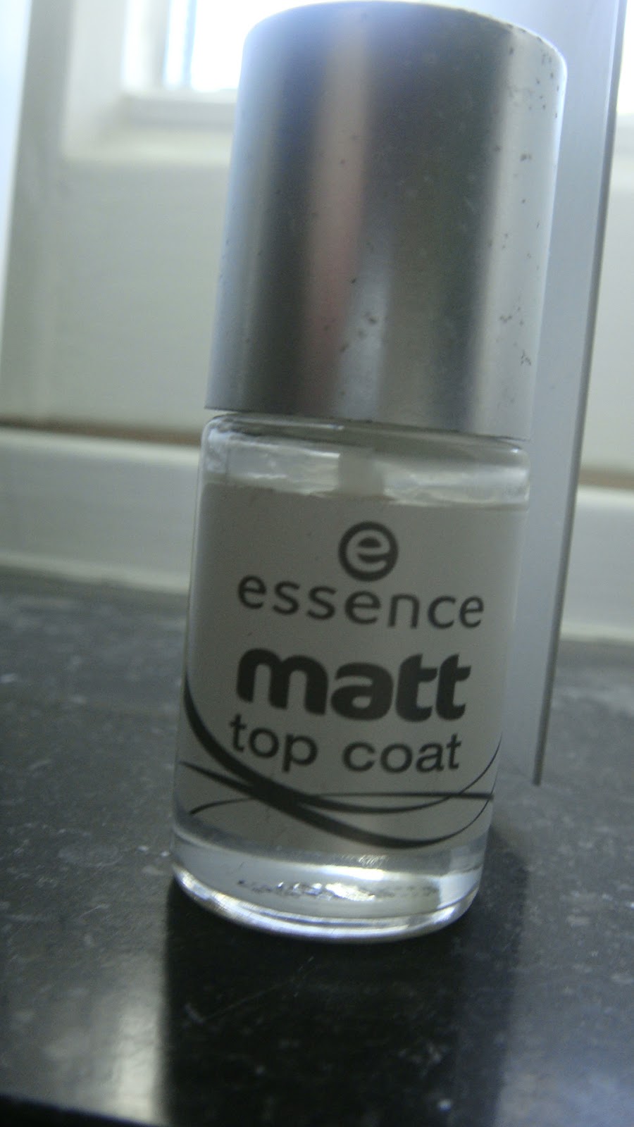 BrittThwNails Review Essence Matt Top Coat