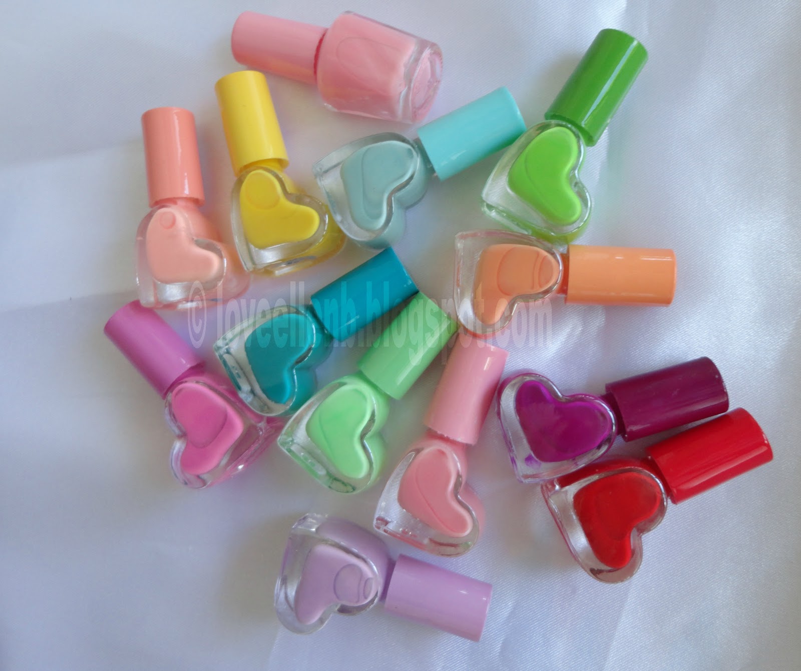 BebeGuapa Beauty And Beyond HeartShaped Bottles of Nail Polish