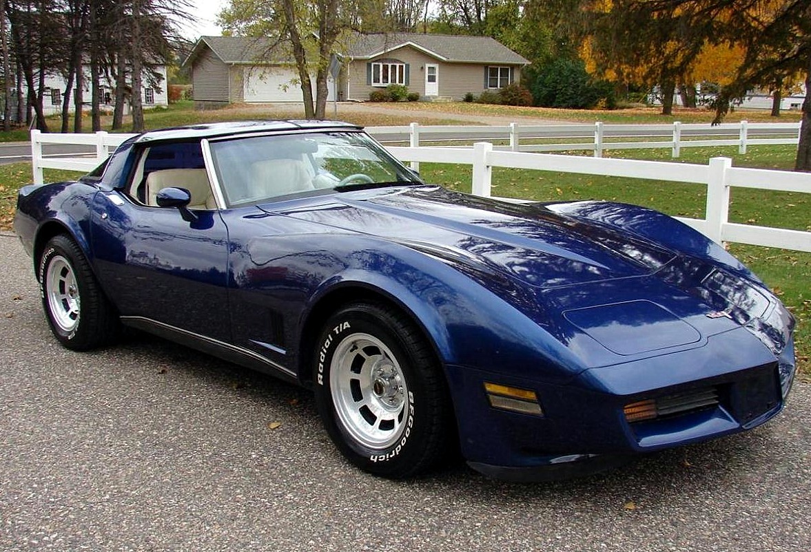My 1976 Corvette Stingray: Restore, Repair, Detail, Drive: Blue Persuasion