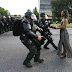 La imagen de las protestas raciales en EEUU que está dando la vuelta al mundo