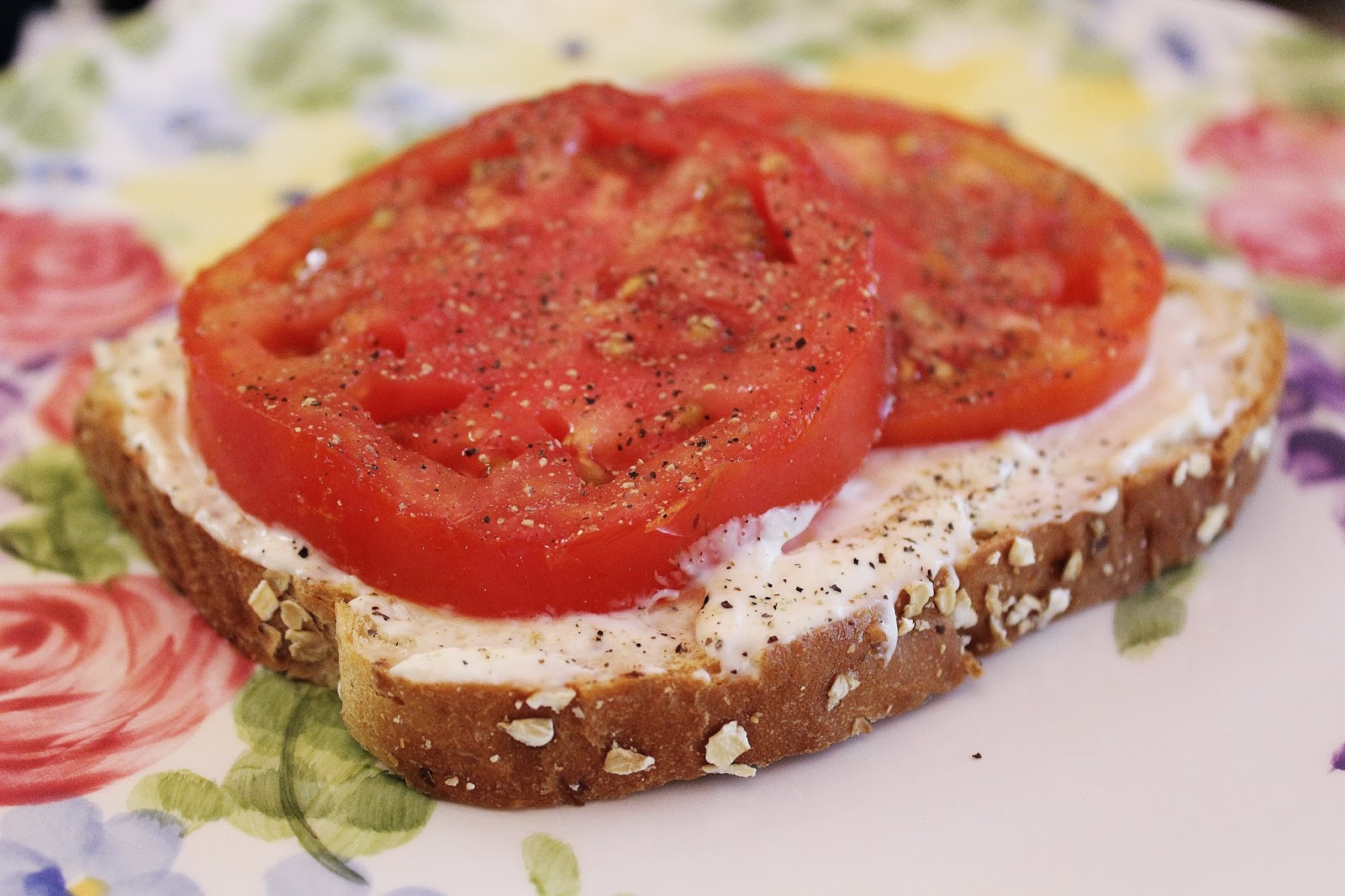 Ohio Thoughts: Summer Tomato Sandwich