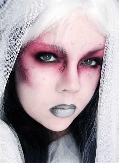 Makeup your Jangsara: Tutorial: MAC Halloween Zombie chic