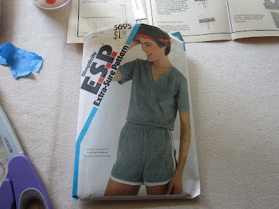 Simplicity 5695 knit shorts www.sewplus.blogspot.com