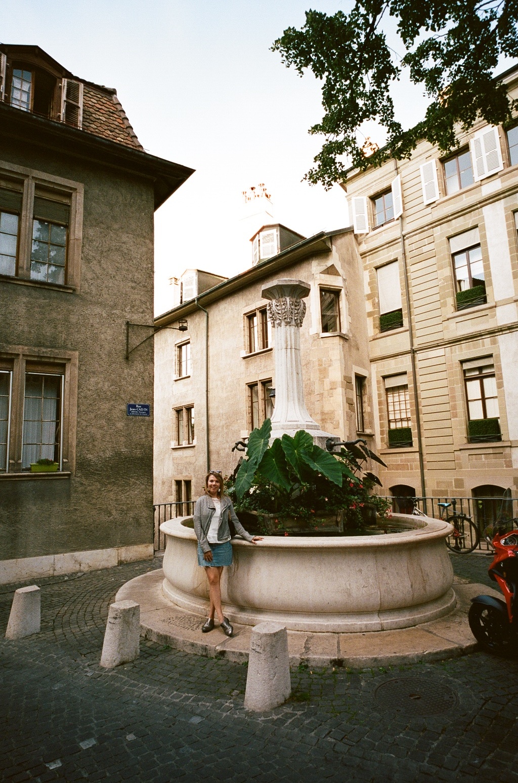 48 hours in Geneva Cheryl Shops