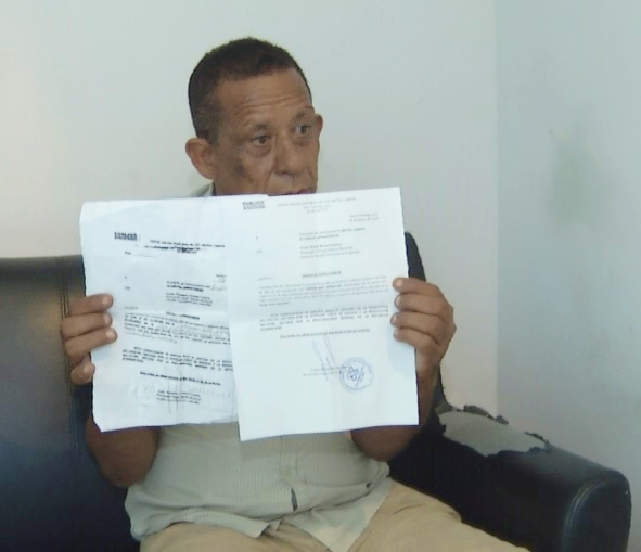 Hombre denuncia que es amenazado de muerte por su expareja Cesar Ortiz Sánchez