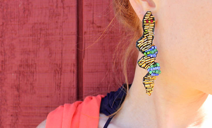 Cool Beaded Snake Earrings Tutorial / The Beading Gem