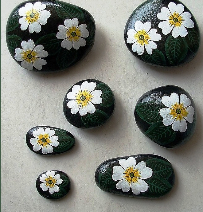 paint rocks idea craft art ideas