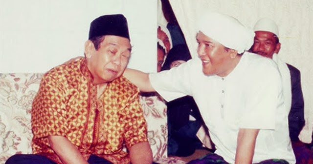 Kisah Kewalian Abah Guru Sekumpul Dan Gus Dur Mistikus Cinta
