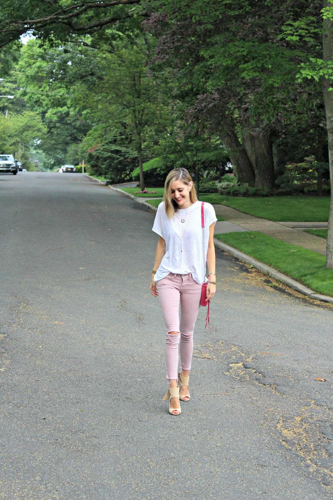 colored jeans outfit
