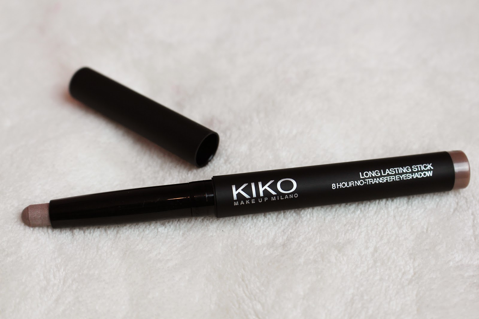 Kiko long lasting eyeshadow. Kiko long lasting Stick Eyeshadow №39. Long lasting Eyeshadow Stick Kiko 60. Стик Кико 46. Long lasting Eyeshadow Stick.