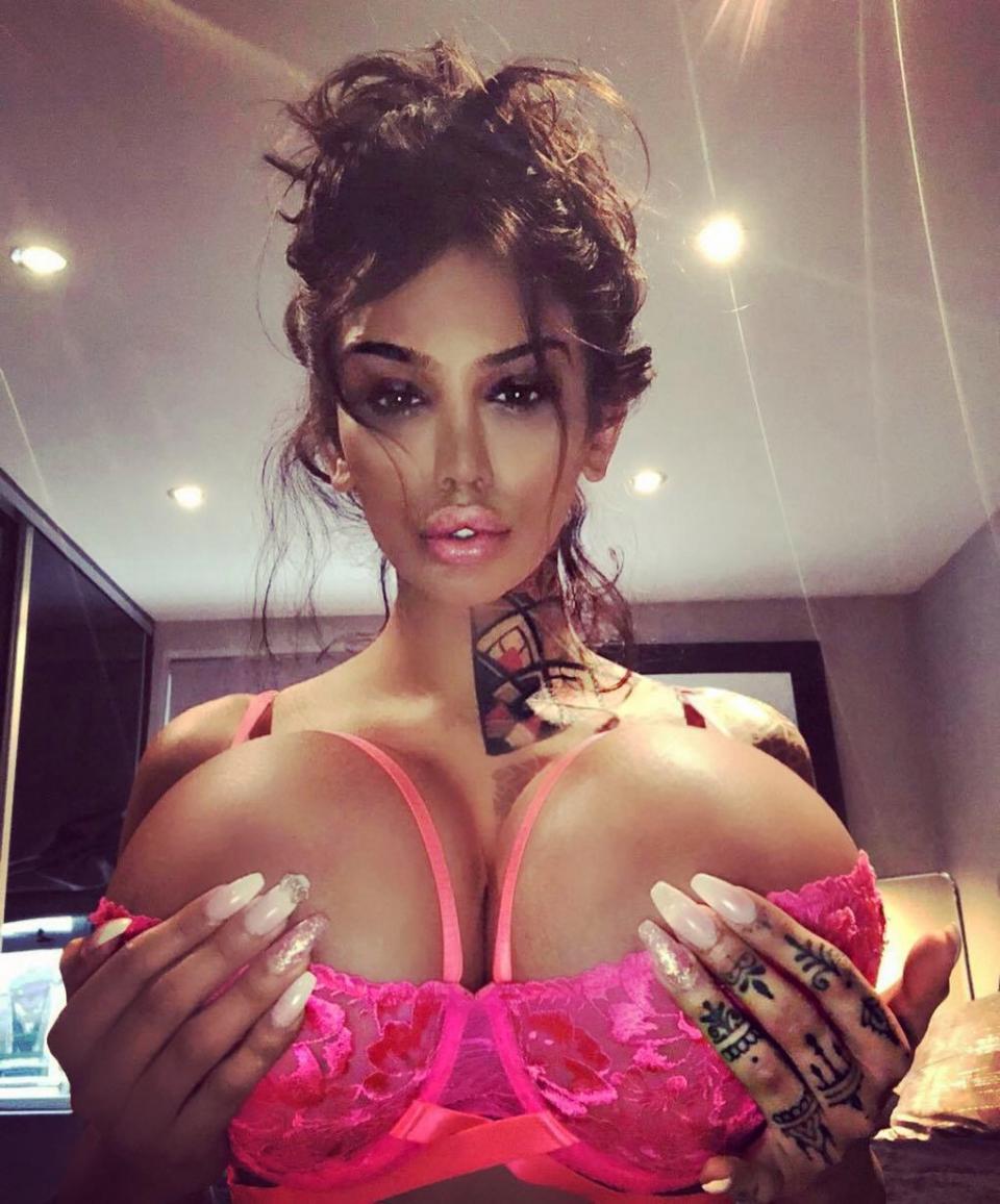 Selfie Nicki Valentina Rose nude photos 2019 Selfie Nicki Valentina Rose nude photos 2019