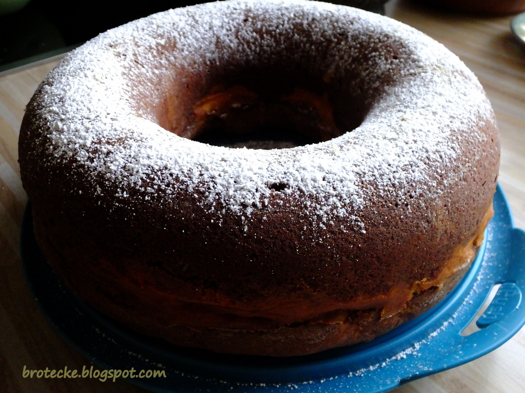 Dagmar&amp;#39;s brotecke: Savarin-Schokokuchen mit Frischkäse-Füllung