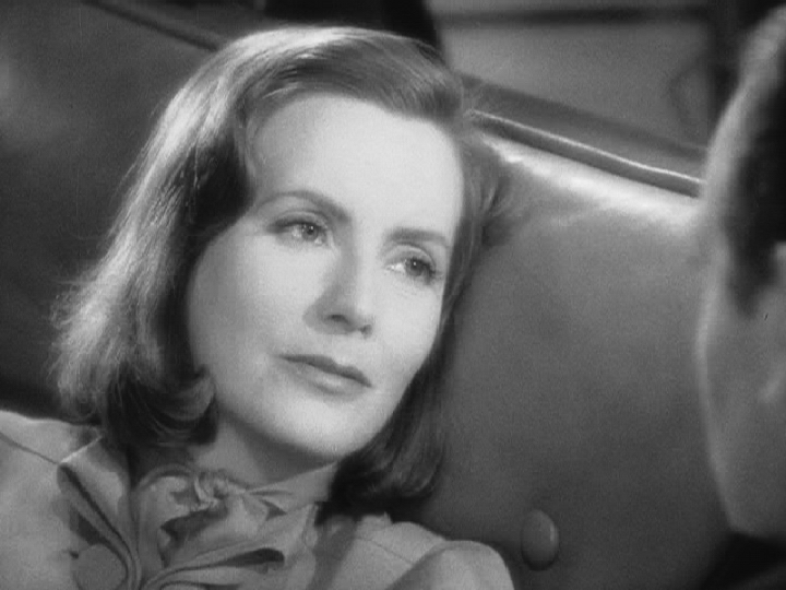 Ninotchka 1939 movieloversreviews.filminspector.com Greta Garbo
