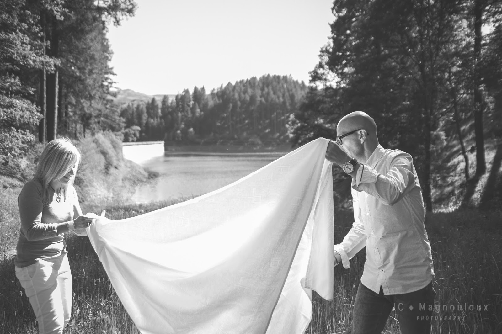 Photographe mariage Lyon barrage renaison X-PRO2