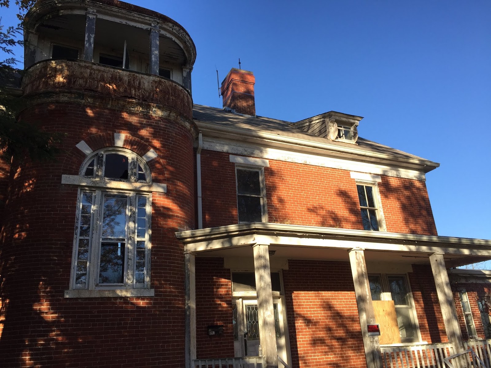 FORT THOMAS MATTERS PHOTOS See Inside the Four Available Alexander