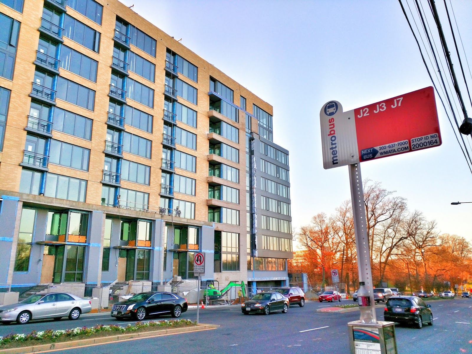 Robert Dyer Bethesda Row Bethesda construction update Harris Teeter/Flats at 8300 luxury