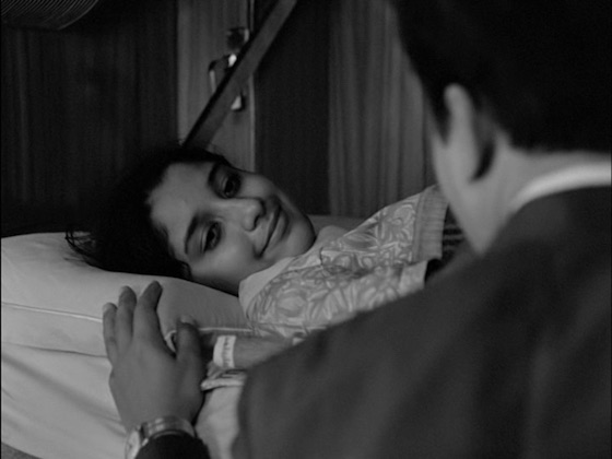 identity crisis in desirable daughters by bharati mukherjee Desirable daughters also initiates a quest for identity for bharati mukherjee's desirable daughters, excerpted from gale's acclaimed novels for students . identity crisis in desirable daughters by bharati mukherjee Desirable daughters also initiates a quest for identity for bharati mukherjee's desirable daughters, excerpted from gale's acclaimed novels for students .
