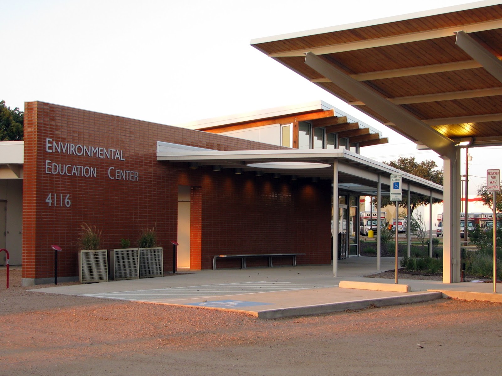 Plano Prairie Garden: Plano Environmental Education Center