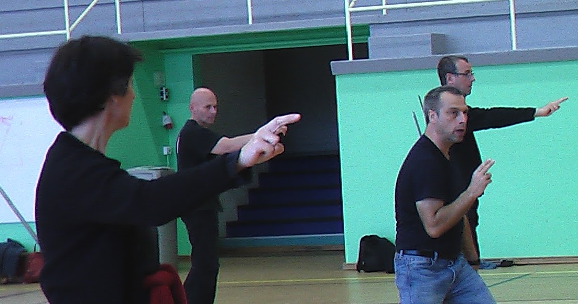 Rencontre amicale versailles