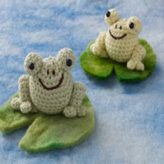 PATRON GRATIS RANA AMIGURUMI 30055