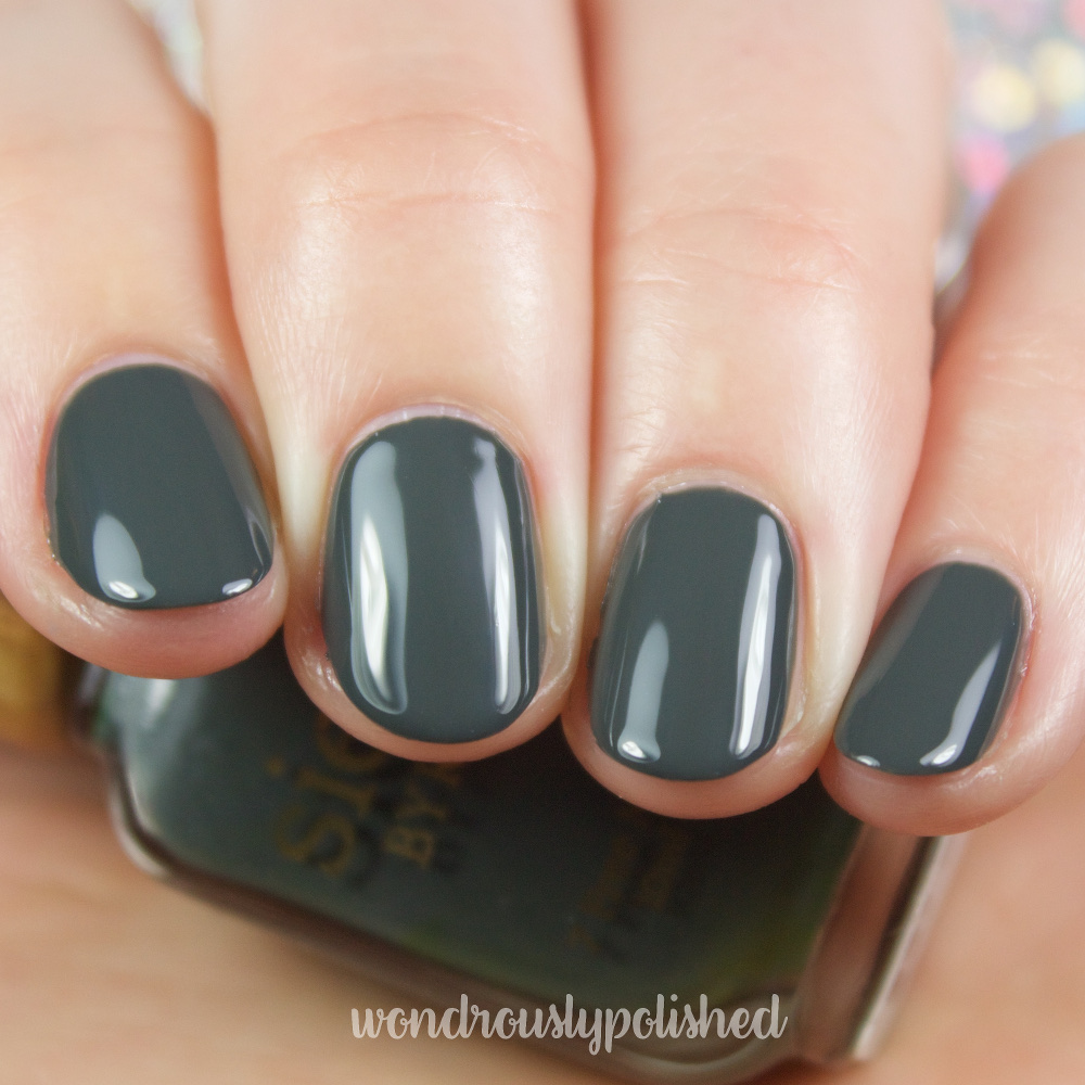 Wondrously Polished Sienna Byron Bay Swatches