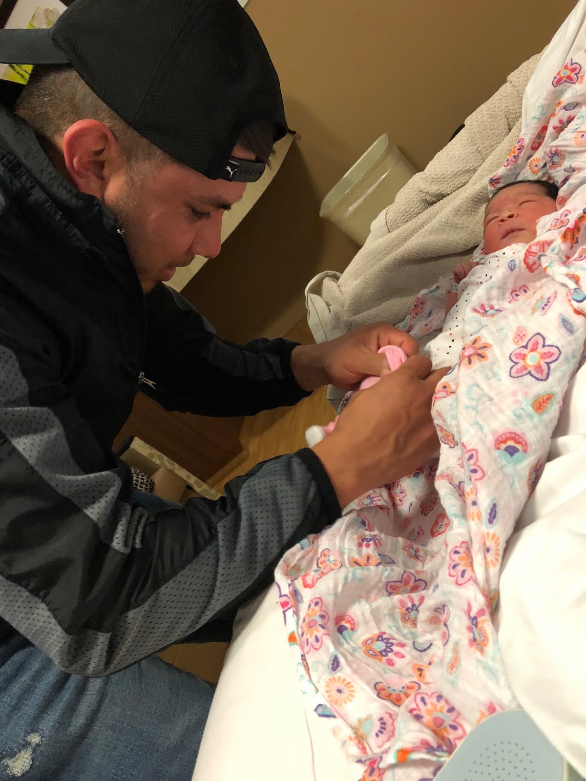 Daddy's first diaper change