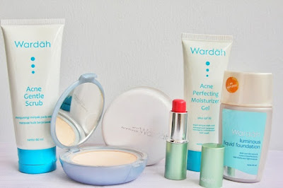 Review dan Harga Paket Wardah acne series 
